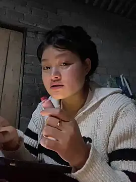 Snapshot of Anges893 chatting on February 27, 2025, 12:23 pm Anges893 online show from February 27, 2025, 12:23 pm