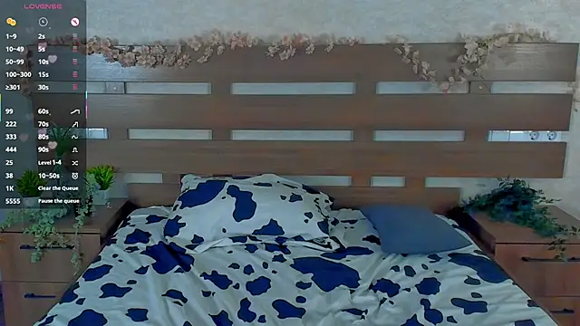 AgataBella online show from September 29, 2025, 9:41 pm