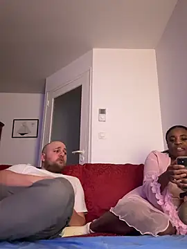 QueueFrenchie online show from January 18, 2026, 8:23 pm