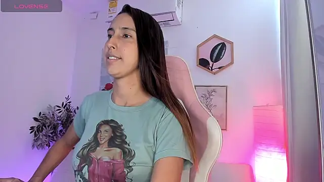 aleja rythm online show from January 14, 2025, 8:15 pm