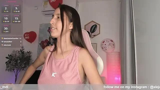 aleja rythm online show from February 9, 2025, 11:15 pm