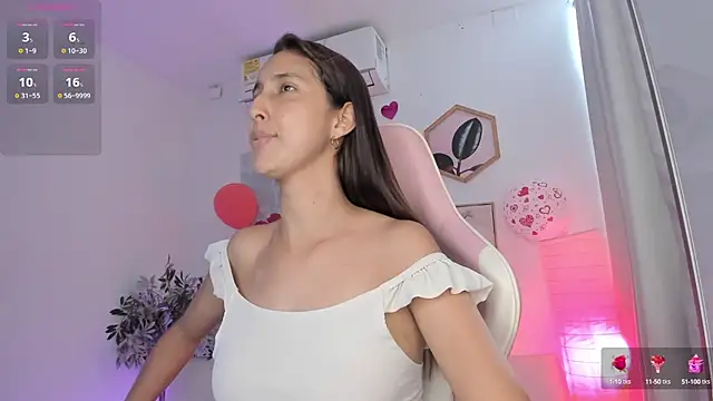 aleja rythm online show from February 18, 2025, 7:52 pm