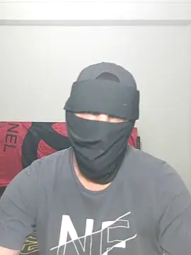 Snapshot of Nisreenn chatting on September 11, 2025, 11:38 pm Nisreenn online show from September 11, 2025, 11:38 pm