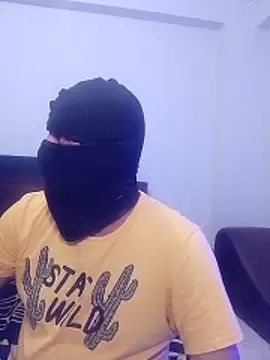 Snapshot of Nisreenn chatting on October 26, 2025, 9:21 pm Nisreenn online show from October 26, 2025, 9:21 pm