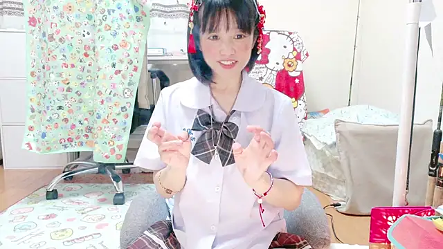 Snapshot of renapiyon8182 chatting on June 26, 2026, 8:35 pm renapiyon8182 online show from June 26, 2026, 8:35 pm