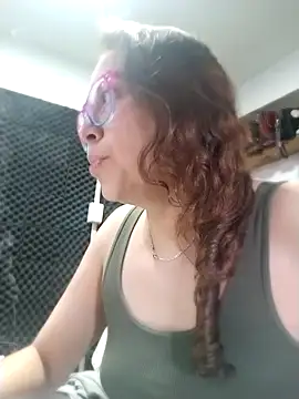 Snapshot of rossmexicana_x chatting on February 21, 2026, 7:04 pm rossmexicana x online show from February 21, 2026, 7:04 pm