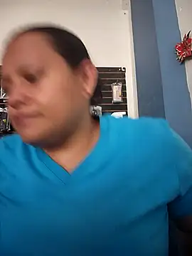 Chicapicante online show from April 23, 2026, 7:27 pm