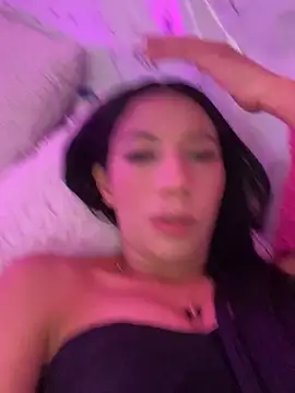 Lina10 online show from January 14, 2026, 9:42 pm