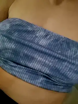 EileX official online show from March 16, 2026, 5:55 am