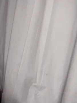 LopeseLua online show from September 15, 2025, 3:23 pm