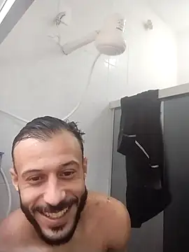 LopeseLua online show from September 26, 2025, 5:06 pm