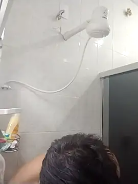 LopeseLua online show from October 17, 2025, 3:36 pm