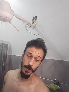 LopeseLua online show from November 14, 2025, 6:17 pm