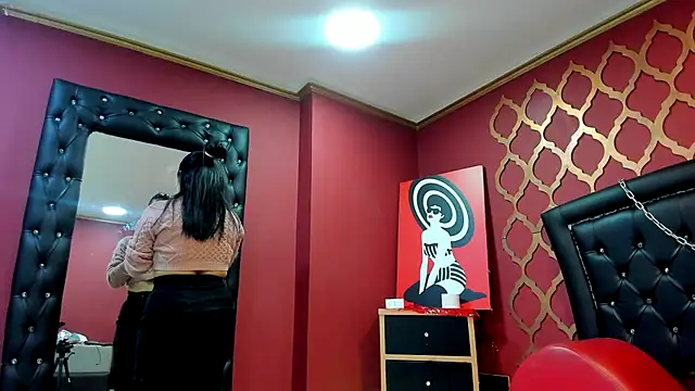 Snapshot of Mistressviictoria chatting on February 25, 2025, 11:41 am Mistressviictoria online show from February 25, 2025, 11:41 am