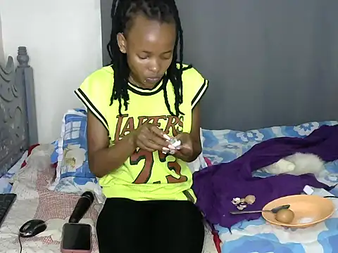 Snapshot of pretty_betty chatting on February 15, 2025, 4:34 pm pretty betty online show from February 15, 2025, 4:34 pm