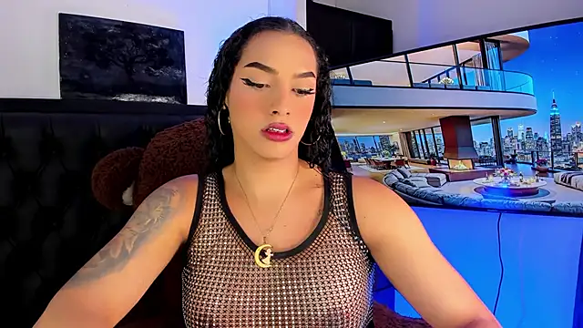 Maryonthemoon online show from October 18, 2025, 1:30 am