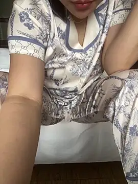 -SingleMom- online show from November 9, 2025, 12:53 am