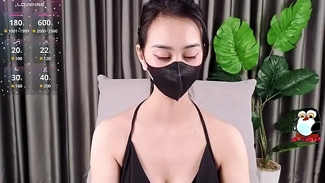 -----Sue----- online show from February 24, 2025, 4:05 am