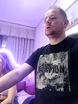 lobito1997 online show from March 22, 2025, 5:31 pm