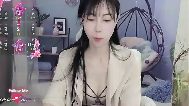 Lisa-s online show from February 11, 2025, 6:19 am