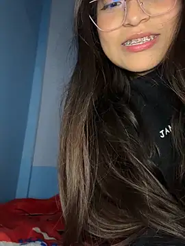 Lily candy X online show from February 10, 2025, 5:58 am