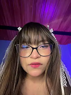 Lily candy X online show from December 15, 2025, 5:44 am