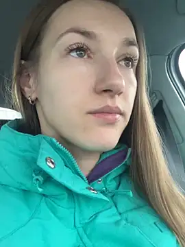 KateRedgar online show from January 15, 2025, 1:20 pm