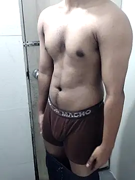 hottboy 39 online show from November 20, 2025, 9:09 am