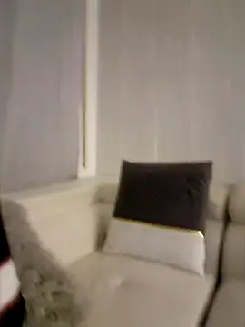 lamorbosa37 online show from January 27, 2025, 9:33 pm