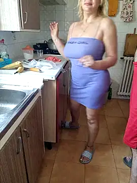 Snapshot of lamorbosa37 chatting on July 14, 2026, 12:33 pm lamorbosa37 online show from July 14, 2026, 12:33 pm