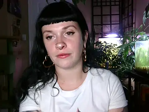 Marcelinegoddess online show from December 29, 2024, 4:16 am