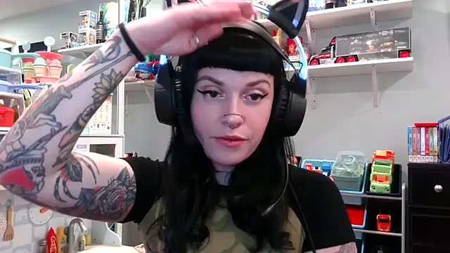 Marcelinegoddess online show from February 15, 2025, 5:19 am