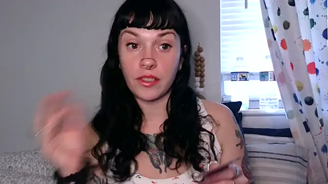 Marcelinegoddess online show from January 14, 2026, 4:01 pm