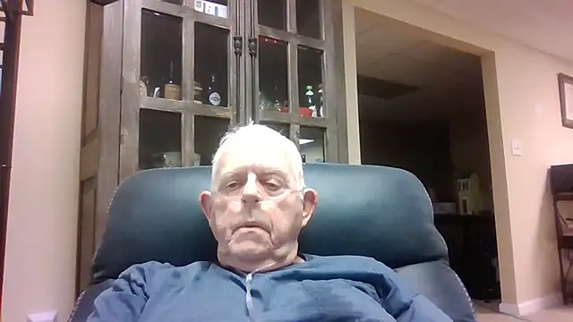 bootlegmanz online show from October 11, 2025, 10:08 pm