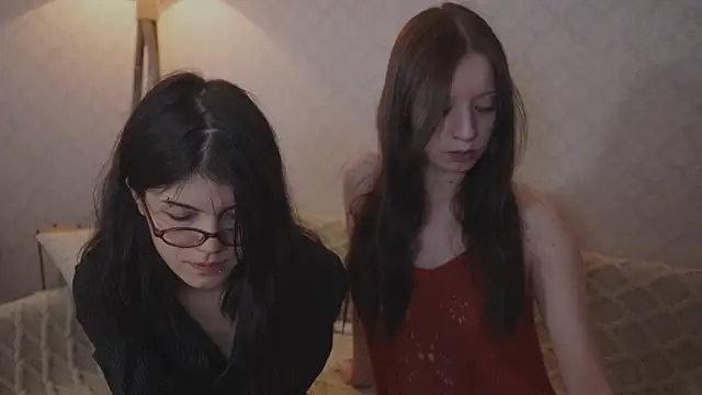 the cure    online show from November 9, 2025, 8:51 pm