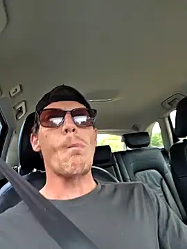 Snapshot of TheSouthernKing chatting on October 11, 2025, 9:41 am TheSouthernKing online show from October 11, 2025, 9:41 am