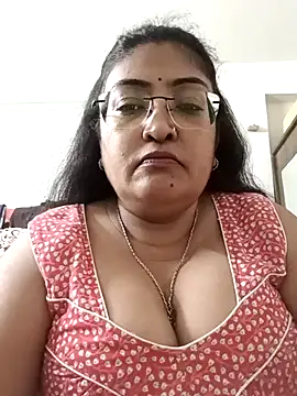 LAVERNIYA  online show from September 20, 2025, 10:05 am