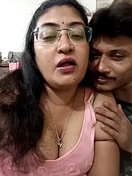 LAVERNIYA  online show from September 25, 2025, 8:56 pm