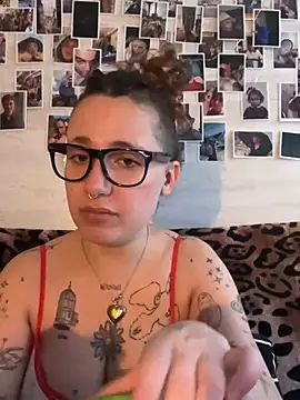 Hawitxui online show from March 18, 2026, 7:33 am