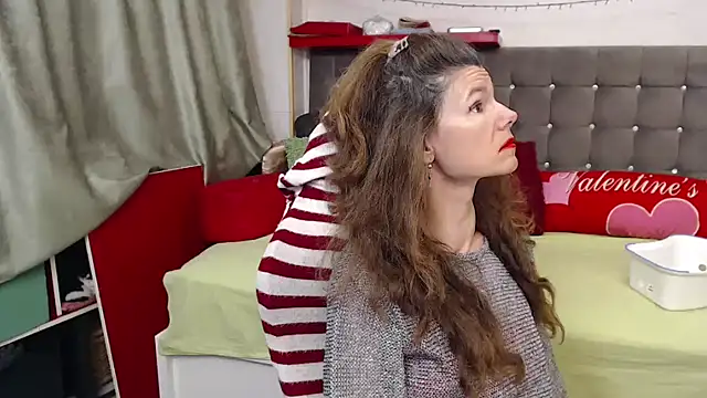 kellyterapy online show from November 25, 2025, 6:52 pm