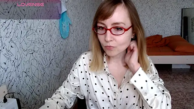 Snapshot of Athena_Richards chatting on June 14, 2026, 9:11 am Athena Richards online show from June 14, 2026, 9:11 am
