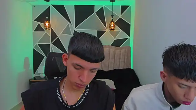 Juan Nd Steven online show from November 9, 2025, 12:36 pm