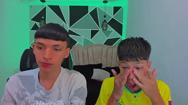 Juan Nd Steven online show from November 12, 2025, 4:24 am