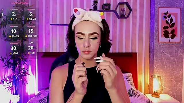 miah connor online show from November 5, 2025, 7:36 pm