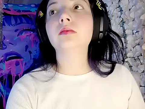 barbarablade online show from October 28, 2025, 7:27 pm