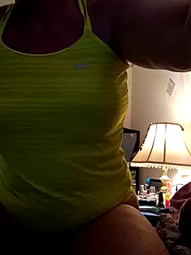 greeneyedamatuers online show from February 18, 2025, 5:53 am