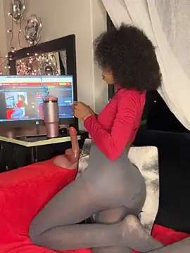 Dime-   online show from November 4, 2025, 11:15 pm