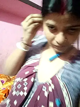 Hot Pakhi online show from December 8, 2024, 9:46 am