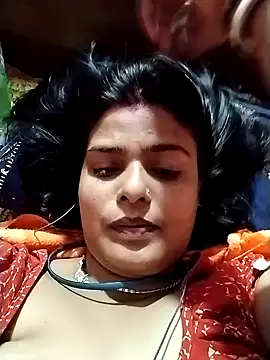 Hot Pakhi online show from January 3, 2025, 3:16 am