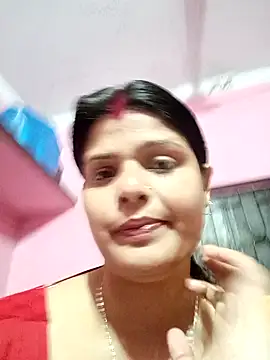 Hot Pakhi online show from January 17, 2025, 5:08 pm